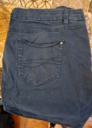 Calças elásticas azuis T50 , marca: C&A, estado: Bueno, tamaño: 5XL / 50 / 22, 3,00 €, 3,85 € Protección al comprador incluida