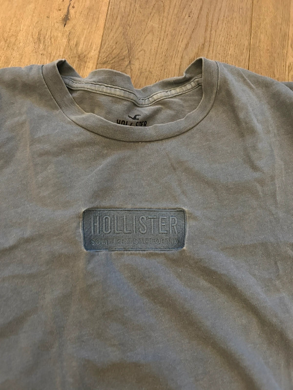 Hollister shirt 3