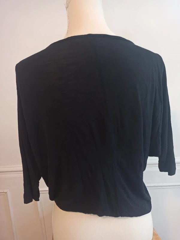 Tee-shirt noir manche chauve souris - photo numéro 6