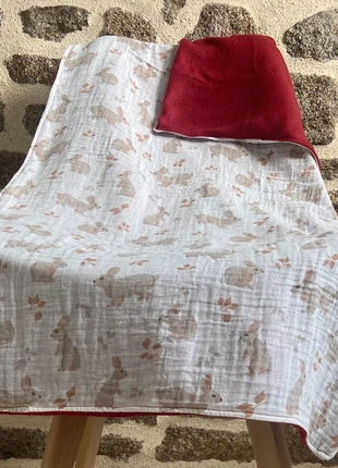 Couverture bébé ou plaide ou doudoune, marque: Coton, état: Neuf sans étiquette, 12,00 €, 13,30 € Protection acheteurs (Pro) incluse