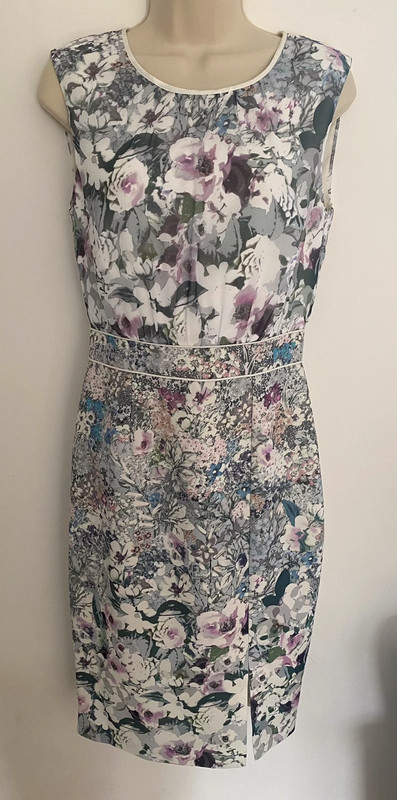 Stunning and rare Phase Eight Floral dress as seen on Holly Willoughby ...