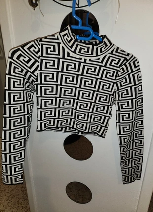 Pull court longue manche, zustand: Sehr gut, größe: S / 36 / 8, 5,00 €, 5,95 € inklusive Vinted-Käuferschutz