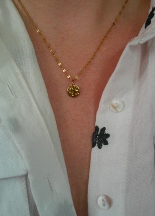 Petite pièce martelée texturée 🌟 médaillon 🌟 collier acier inoxydable réglable ajustable doré, brand: acier inoxydable, condition: Very good, €8.00, €9.10 includes Buyer Protection Pro