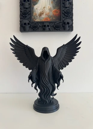 Gothic Grim Reaper Figure, brand: Eternal Scream, condizioni: Nuovo senza cartellino, €18.00, €19.60 include la Protezione acquisti Pro