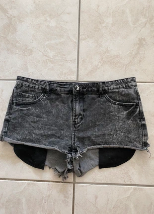 Sexy Sommershorts, merk: Tally Weijl, staat: Heel goed, maat: S / 36 / 8, € 3,50, € 4,38 inclusief Kopersbescherming