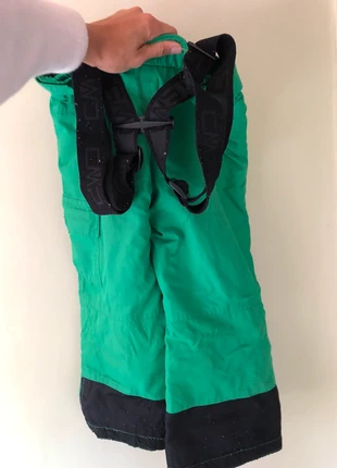 Skibroek, brand: onbekend, condition: Good, size: 5 years / 110 cm, €5.00, €5.95 includes Buyer Protection