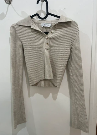 Pull crème bershka, marke: Bershka, zustand: Sehr gut, größe: S / 36 / 8, 6,00 €, 7,00 € inklusive Vinted-Käuferschutz