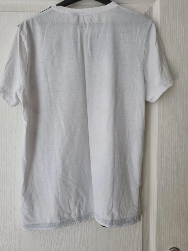Tee shirt - photo numéro 2