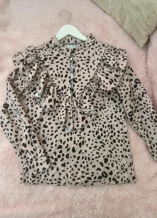 Chemisier imprimé léopard à volants - Taille S, marque: Shein, état: Bon état, taille: S / 36 / 8, 5,00 €, 5,95 € Protection acheteurs incluse
