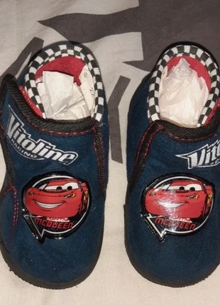 Chausson Cars pointure 22, marke: Cars, zustand: Sehr gut, größe: 22, 5,00 €, 5,95 € inklusive Vinted-Käuferschutz