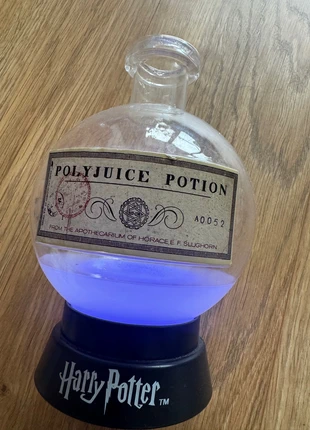 Lampe Potion Polynectar Harry Potter (Manque Bouchon), brand: Harry Potter, condizioni: Ottime, €14.00, €15.40 include la Protezione acquisti
