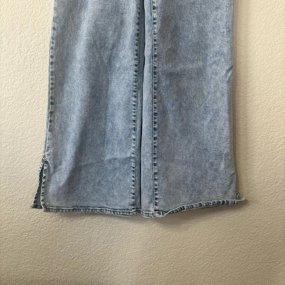 SO High Rise Wide Leg jeans Size 5 5