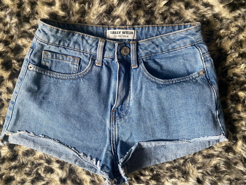 Pantaloncino jeans 1