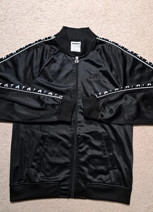 Veste Diadora Noir XS Vintage Retro Old Money Y2k Rare Collector, brand: Diadora, condition: Very good, size: XS, €25.00, €26.95 includes Buyer Protection Pro