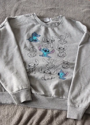 Sweat femme, brand: Disney, condition: Good, size: L / 40 / 12, €3.00, €3.85 includes Buyer Protection