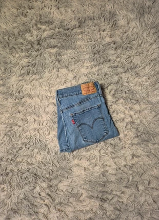 Jeans Levi's Bleu Clair Taille W29L30, marke: Levi's, zustand: Sehr gut, größe: W29 | DE 44, 17,75 €, 19,34 € inklusive Vinted-Käuferschutz