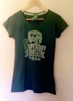 T-Shirt Superdry vert, merk: Superdry, staat: Goed, maat: L / 40 / 12, € 1,00, € 1,75 inclusief Kopersbescherming