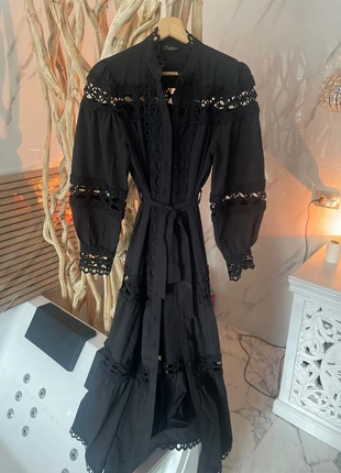 Vestito lungo traforato, marca: CHC-Shoes, estado: Novo com etiquetas, tamanho: Tamanho único, €50.00, €53.20 inclui Proteção do Comprador