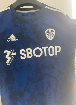 LUFC Football Shirt - Men's Large, brand: LEEDS UNITED, condition: Very good, size: L, £15.00, £16.45 includes Buyer Protection