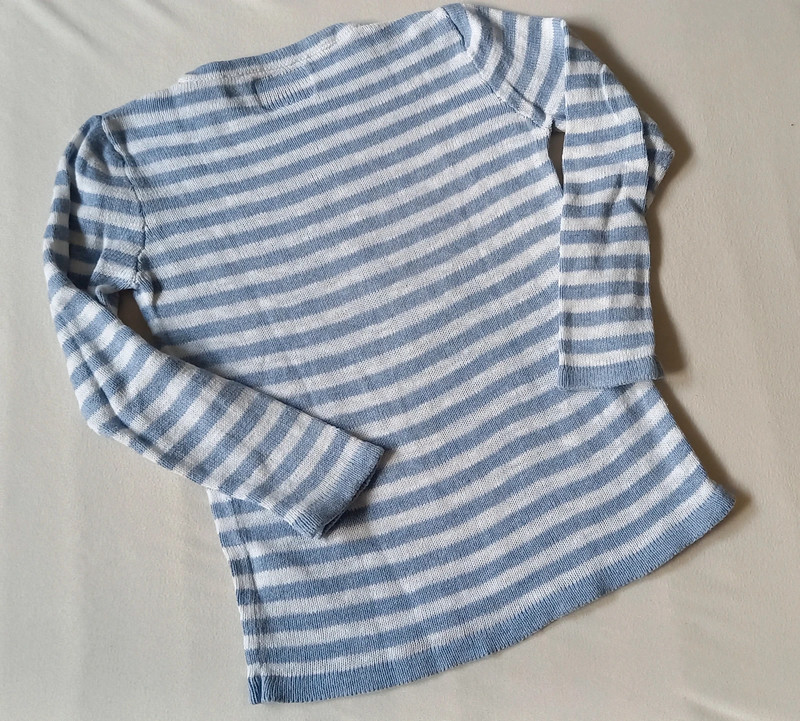 Blau weißer Pullover Größe 110 2