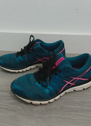 Zapatillas 🌸 Asics, marca: Asics, estado: Bueno, tamaño: 39, 5,00 €, 5,95 € Protección al comprador incluida