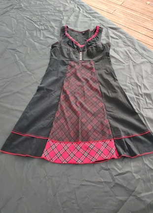 Robe., état: Très bon état, taille: M / 38 / 10, 2,00 €, 2,80 € Protection acheteurs incluse