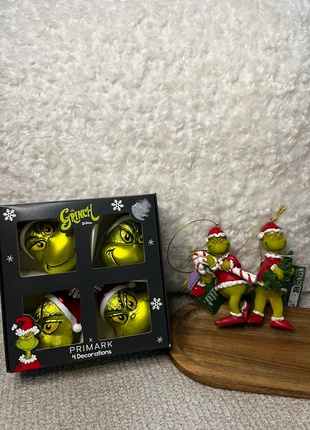 lot boules de noël du Grinch, marque: Primark, état: Neuf, 19,90 €, 21,60 € Protection acheteurs incluse
