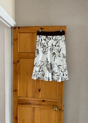 Klass skirt knee length brown and white patterned skirt floral abstract linen blend size 12, brand: klass, condition: Very good, size: L / UK 16-18, £5.00, £5.95 includes Buyer Protection