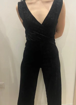 Tutina in velluto nera, brand: Vintage, condizioni: Ottime, taglia: S / IT 40 / EU 36, €3.00, €3.85 include la Protezione acquisti