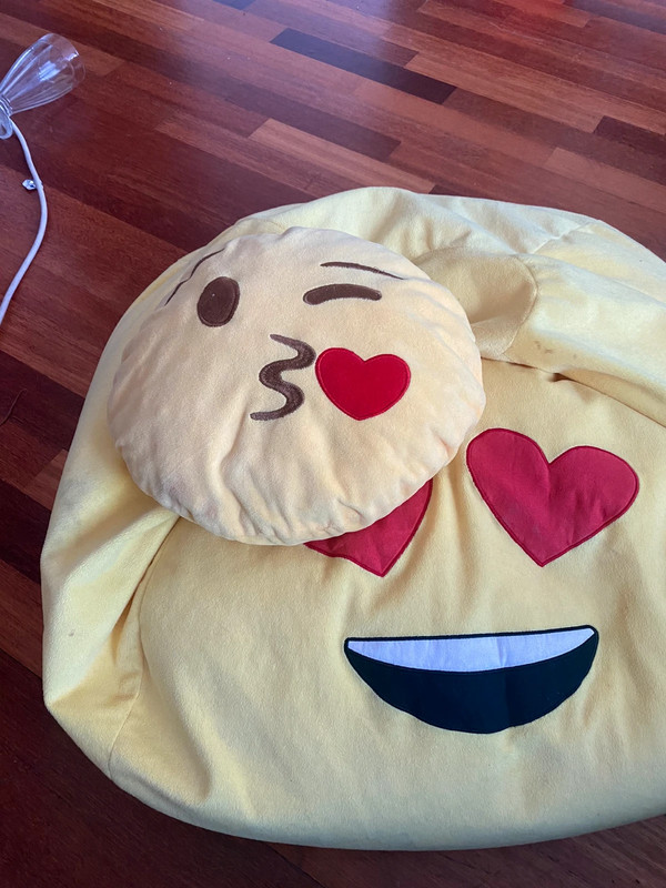 huge emoji bean bag with three mini emoji plushies 3