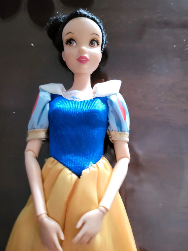 Blancanieves barbie top