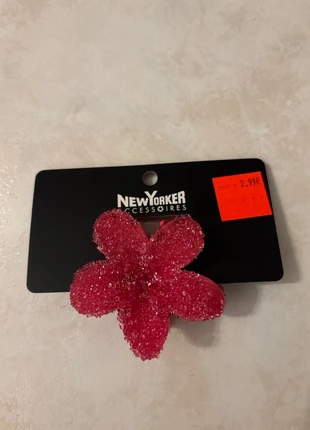 Pince à cheveux fleur, marque: New Yorker, état: Neuf avec étiquette, 1,50 €, 2,28 € Protection acheteurs incluse
