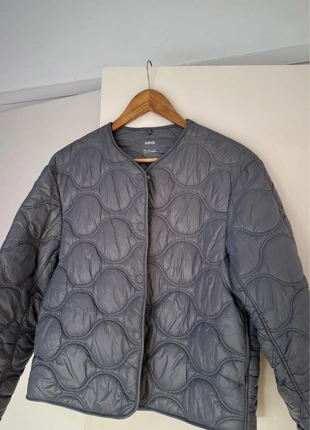 Chaqueta acolchada Mango, marca: Mango, estado: Bom, tamanho: L / 40 / 12, €13.00, €14.35 inclui Proteção do Comprador