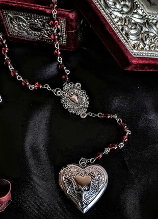 Erszebeth Rosary ~ rosario goth con locket medaglione portafoto 🖤 chapelet gothique 🦇, brand: Antro jewels goth, condizioni: Ottime, €11.90, €13.20 include la Protezione acquisti