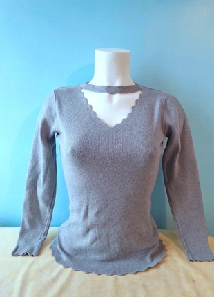 Pull col en V ras de cou taille 36 38, marque: Vintage Dressing, état: Très bon état, taille: S / 36 / 8, 10,00 €, 11,20 € Protection acheteurs incluse