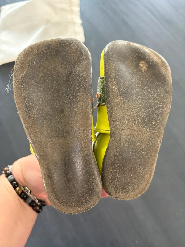 Chaussons lait et miel taille 24/25 - photo numéro 5