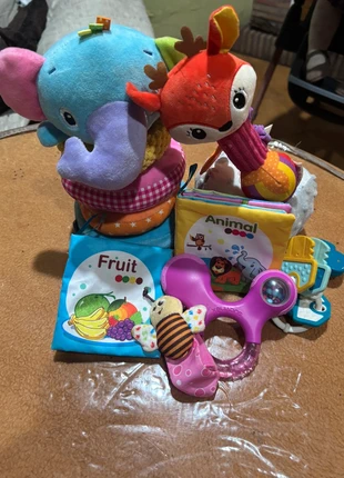 Lote juguetes 9-12 meses aprox, merk: Variadas., staat: Goed, maat: 9-12 maanden / 74 cm, € 6,50, € 7,53 inclusief Kopersbescherming