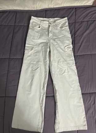 Pantaloni baggy cargo Tally Weijl color panna denim collection, marca: Tally Weijl, estado: Novo sem etiquetas, tamanho: XS / 34 / 6, €4.00, €4.90 inclui Proteção do Comprador