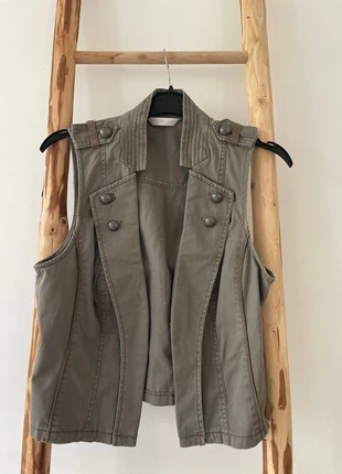 Veste sans manches kaki, marca: Promod, estado: Muito bom, tamanho: S / 36 / 8, €5.00, €5.95 inclui Proteção do Comprador