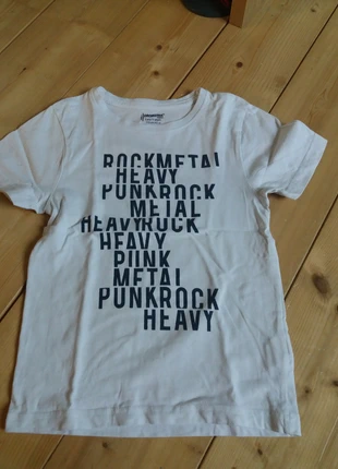 Tshirt rockmetal, marke: Orchestra, zustand: Sehr gut, größe: 5 Jahre / 110, 2,00 €, 2,80 € inklusive Vinted-Käuferschutz