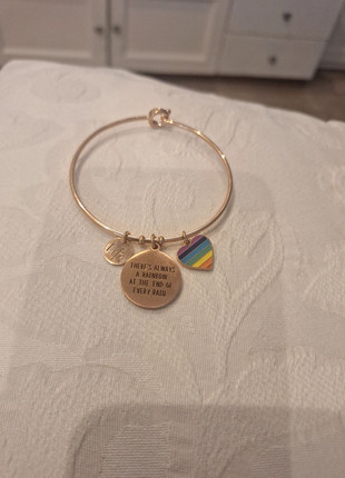 Kidult con frase, marque: Kidult, état: Très bon état, 9,00 €, 10,15 € Protection acheteurs incluse