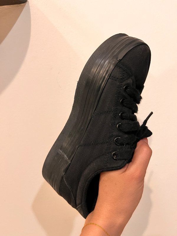 Sneakers JC play by Jeffrey Campbell 2