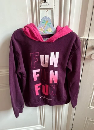 Sweat 10 ans, marque: Gémo, état: Très bon état, taille: 10 ans / 140 cm, 3,00 €, 3,85 € Protection acheteurs incluse