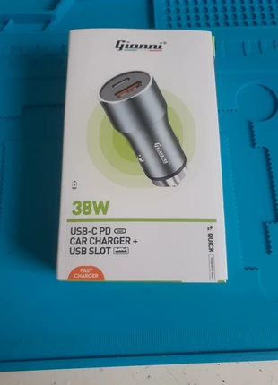 Usb- c pd car chargeur + usb slot, marca: Gianni, estado: Novo com etiquetas, €15.00, €16.45 inclui Proteção do Comprador