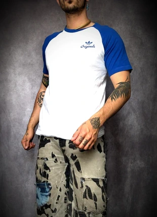 Collector, T-shirt Adidas, Années 2000, Logo Floqué, Taille M,, brand: adidas, condizioni: Ottime, taglia: M, €15.00, €16.45 include la Protezione acquisti Pro