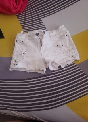 Short court avec perles, brand: Fashion Denim, condition: Very good, size: 14 years / 164 cm, €2.00, €2.80 includes Buyer Protection