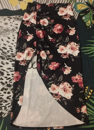 Jupe fendue, marque: Shein, état: Très bon état, taille: M / 38 / 10, 2,80 €, 3,64 € Protection acheteurs incluse