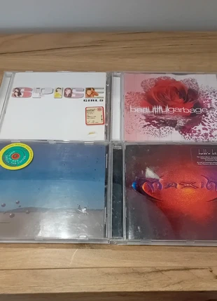Lotto 2 CD musica pop/hip hop SOLO Spice e Cranberries, zustand: Sehr gut, 7,00 €, 8,05 € inklusive Vinted-Käuferschutz