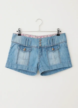 Short en jean taille basse (Taille 38, Creeks), brand: Creeks, condizioni: Ottime, taglia: M / IT 42 / EU 38, €5.00, €5.95 include la Protezione acquisti