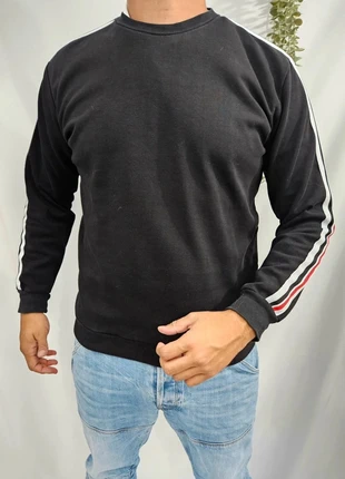 Sweat crewneck noir avec bandes Zara taille L, marque: Zara, état: Très bon état, taille: L, 10,00 €, 11,20 € Protection acheteurs (Pro) incluse